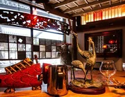 Nhà hàng Việt đưa hình ảnh mái hiên đến Mỹ, tạo ra không gian để bớt nhớ nhà