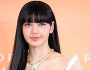 Lisa (Blackpink) gây xôn xao khi nhận giải thưởng Biểu tượng văn hóa