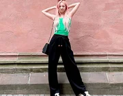 Xu hướng quần tây oversized định nghĩa nét thanh lịch của phái đẹp