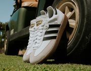 Lý do gì để bạn nên sở hữu ngay một đôi giày Adidas Samba?
