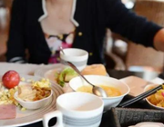 Người sống lâu không bao giờ làm 3 việc ngay lúc thức dậy, 3 việc sau bữa ăn và 3 việc trước khi đi ngủ