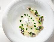 Các nhà hàng được gắn sao Michelin tốt nhất Vương quốc Anh