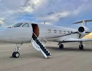 Nghề lái máy bay tư nhân cho giới siêu giàu