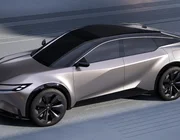 Chính thức trình làng xe điện Toyota Sport Crossover Concept thiết kế sành điệu