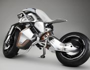 Sau 6 năm mô tô lai robot Yamaha Motoroid 2 trở lại, với trí thông minh nhân tạo