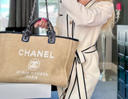 Túi Chanel Deauville: Người bạn đồng hành ven bờ biển