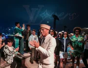 Louis Vuitton tìm cách lấy lòng khách Trung Quốc