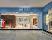 Lần đầu tiên ra mắt cửa hàng Loewe tại Việt Nam