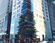 Cây thông ảo của Louis Vuitton tại tòa nhà 12 tầng ở New York