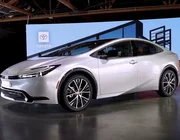 Chi tiết Toyota Prius 2023 thế hệ thứ 5