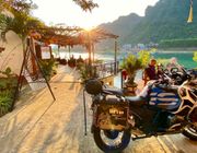 Phong Nha là nơi lý tưởng để người độc thân kết bạn