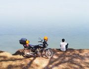 8 ngày khám phá Lào bằng xe máy