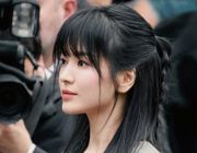 Song Hye Kyo gây sốt ở Milan Fashion Week