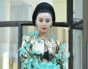Phạm Băng Băng tại Paris Fashion Week phối đồ tạo ấn tượng nổi bật