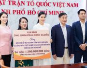Gia đình vua hàng hiệu Johnathan Hạnh Nguyễn tặng người nghèo 1,5 tỷ