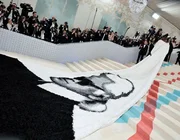 Dàn sao nam tôn vinh di sản của Karl Lagerfeld tại Met Gala 2023