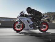 Ra mắt Yamaha YZF-R7 2023 với màu trắng tinh tế đẳng cấp