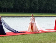 Jacquemus Thu Đông 2023/2024 màn ảo thuật ngoạn mục từ Ballet