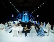 BST Hoa Trên Sóng Nước của NTK Lê Thanh Hòa mang tính bền vững