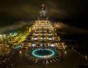 Lên đỉnh núi Bà Tây Ninh, chiêm bái xá lợi đức Phật Thích Ca Mâu Ni