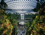 Tại sao sân bay Changi Singapore là sân bay tốt nhất thế giới? Những điều bạn cần biết