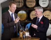 Khám phá hành trình di sản rượu thượng hạng qua podcast The Whisky Legends