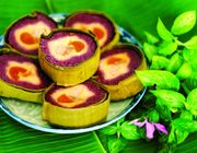 Top 6 món bánh miền Tây được làm từ lá cẩm đẹp mắt