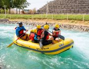 Dòng sông nhân tạo giữa sa mạc UAE