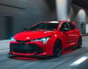 Ra mắt Toyota Corolla GR Sport giá chỉ từ 795 triệu đồng