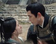 Cặp đôi "phim giả tình thật" gây sốt Đêm hội Weibo, không cần chạm mặt vẫn khiến fan phấn khích