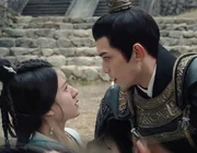 Cặp đôi "phim giả tình thật" gây sốt Đêm hội Weibo, không cần chạm mặt vẫn khiến fan phấn khích