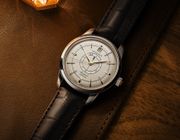 Longines Conquest Heritage Central Power Reserve: Bảy thập kỷ tiên phong