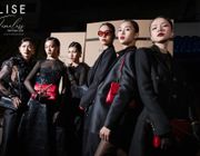 Cô gái “càn quét” sàn runway Tuần lễ Thời trang Quốc tế Việt Nam - Minh Anh là ai?