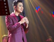 Hoài Lâm đi hát với tên Tuấn Lộc