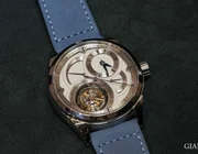 Cận cảnh đồng hồ Grönefeld Parallax Tourbillon 1912