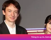 Lisa đưa bạn trai tới Thái Lan gặp gia đình