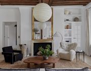 Căn hộ Paris: Sắc thái của mộc mạc và trang nhã