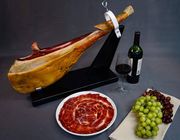 Đùi heo muối Tây Ban Nha đang "làm mưa làm gió" trên cõi mạng, Shark Hưng tuyên bố "của hiếm" mà tràn lan trên thị trường, phân biệt thế nào?