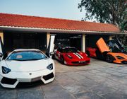 Bán Ferrari 488, đại gia An Giang chi tiếp hơn 30 tỷ mua về bộ ba siêu xe