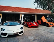 Bán Ferrari 488, đại gia An Giang chi tiếp hơn 30 tỷ mua về bộ ba siêu xe
