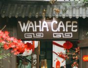 Quán cà phê phong cách cổ trang chật kín khách check in