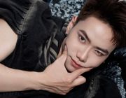 Trần Nhậm, chiến thần đẹp trai nhất làng livestream