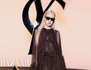 Rosé diện váy xuyên thấu dự show Saint Laurent Thu Đông 2024