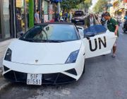 Siêu xe Lamborghini Gallardo mui trần của ông Đặng Lê Nguyên Vũ tái xuất