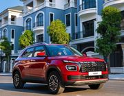 Toyota nằm ngoài top 3, Hyundai bán chạy nhất từ đầu năm