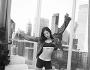 Calvin Klein mùa xuân 2024 tiếp tục “gọi tên” hai đại sứ thương hiệu đình đám Jennie, Jungkook