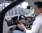 ‘Bóc giá’ xế hộp tiền tỷ Trấn Thành vừa tậu: Trang bị cực ‘khủng’, có đặc điểm xịn như Rolls-Royce