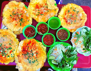 Một ngày thưởng thức đặc sản Huế