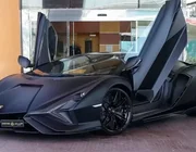 Siêu phẩm Lamborghini Sian của Hoàng Kim Khánh sẽ lại được nhập về Campuchia như Koenigsegg Regera và McLaren Senna?
