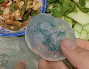 Đặc sản 'ăn tươi nuốt sống' ở Huế gây bão MXH, thực khách gọi tên 'mỹ vị mùa hè'